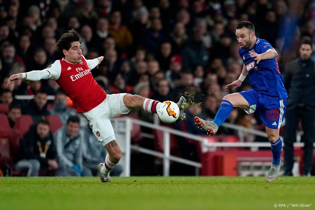 Arsenal na bizarre verlenging uitgeschakeld door Olympiakos