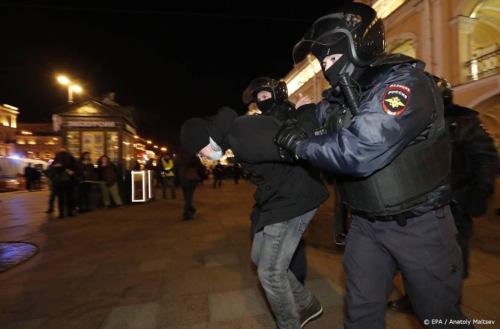 Anti-oorlogsprotesten in Rusland houden aan, weer arrestaties 