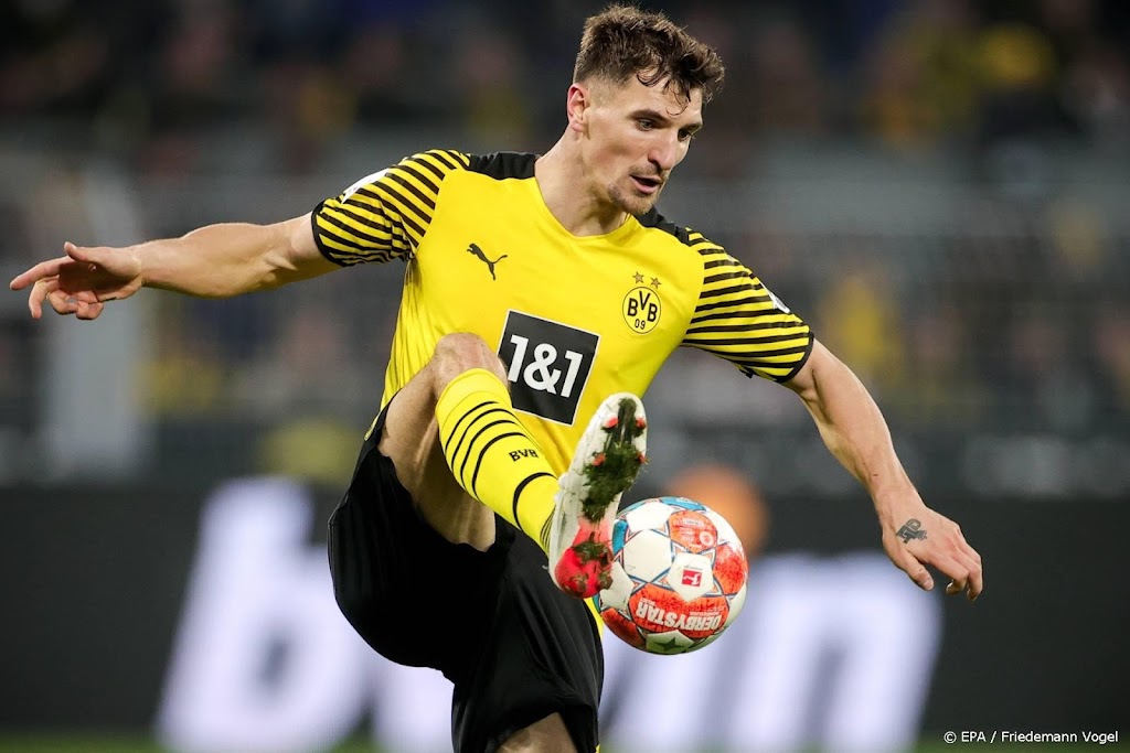 Dortmund-verdediger Meunier lang aan de kant met blessure