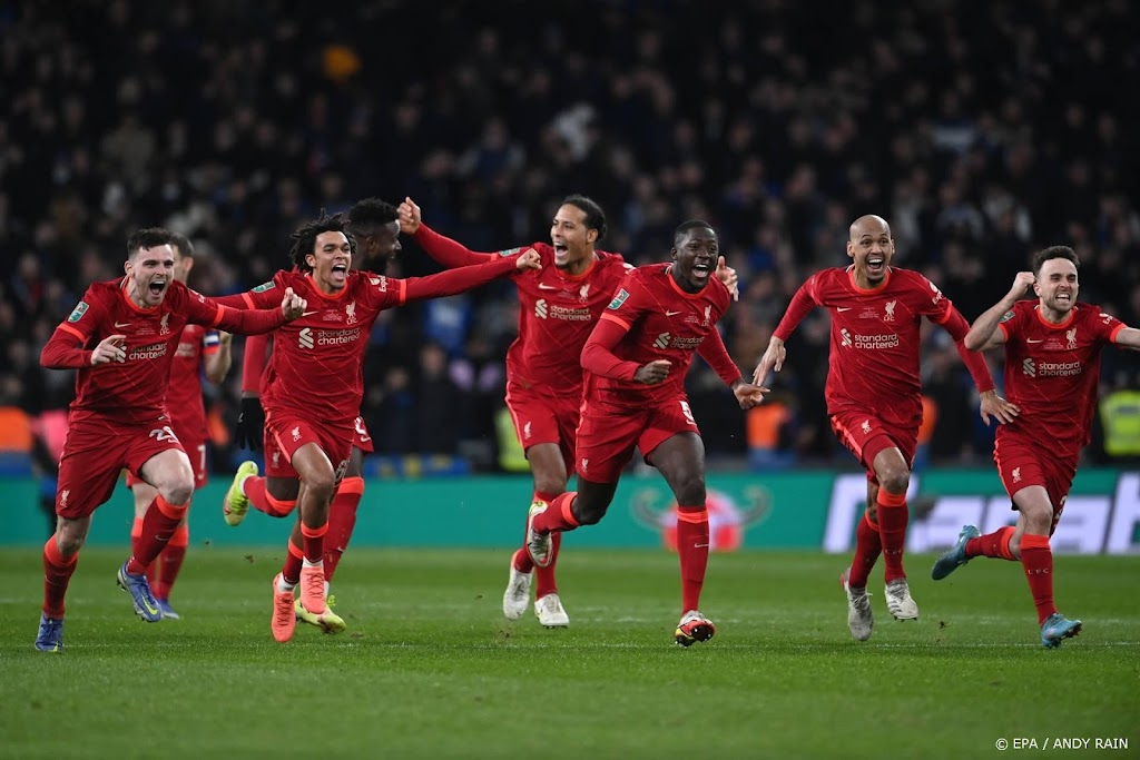 Liverpool wint League Cup na sensationele penaltyreeks (11-10)