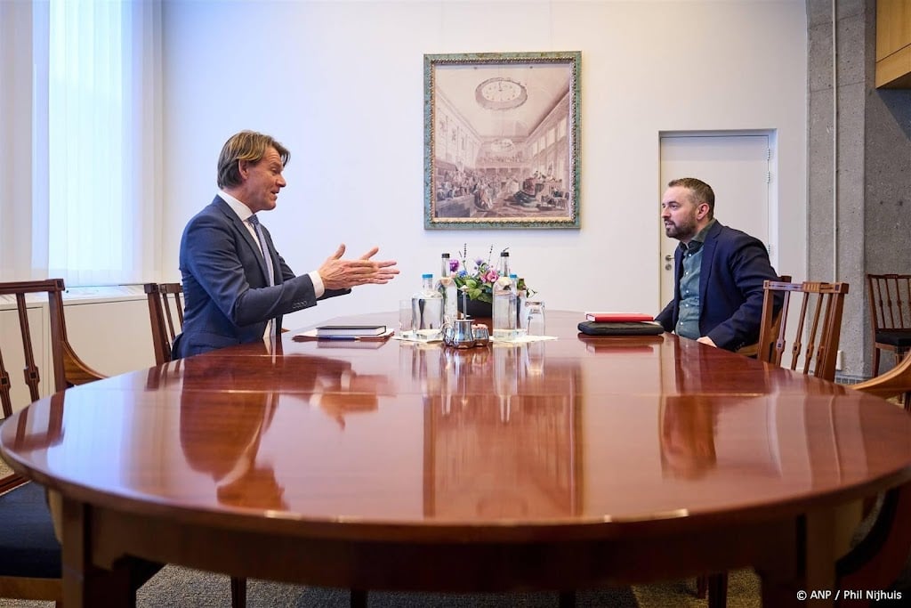 Dijk (SP) wil dat PVV, VVD, NSC en BBB het nog een keer proberen