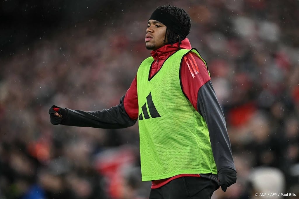 Frimpong keert terug bij Liverpool-selectie van trainer Slot