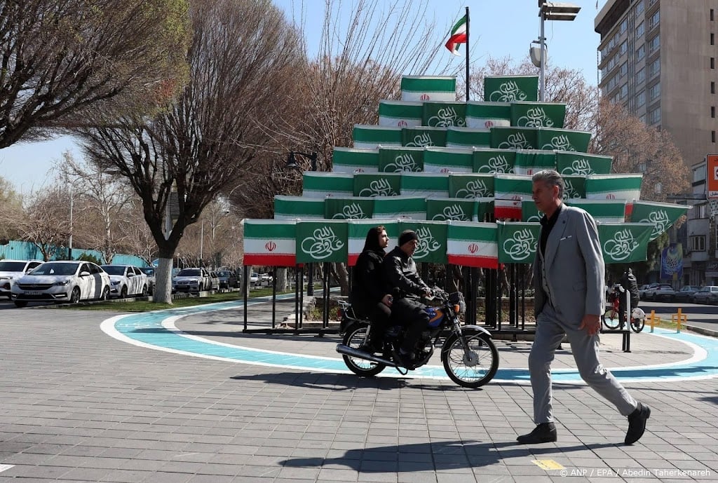 VK trekt diplomatieke staf tijdelijk terug uit Iran