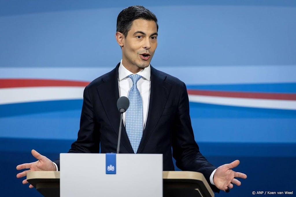 Jetten wil dat ministers goed nadenken voordat ze iets posten