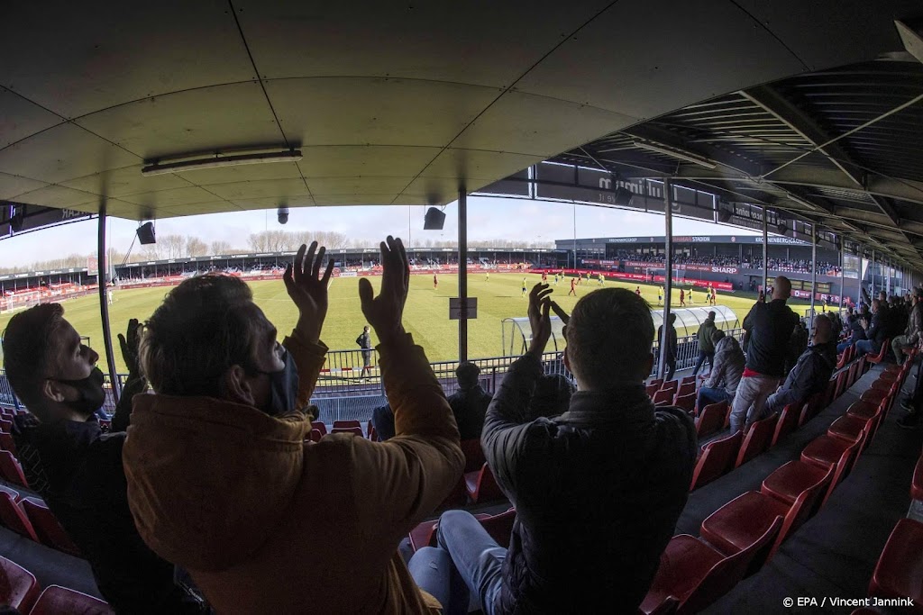 Almere City FC neemt met vierde zege leiding in vierde periode