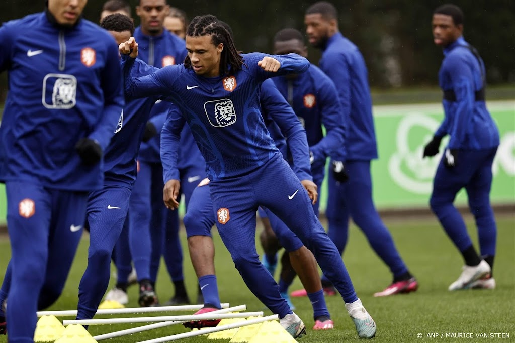 Oranje gaat op jacht naar monsterzege op Gibraltar 