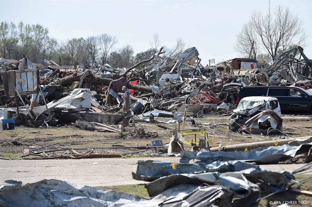Regio Mississippi wacht mogelijk opnieuw onweersbuien na tornado