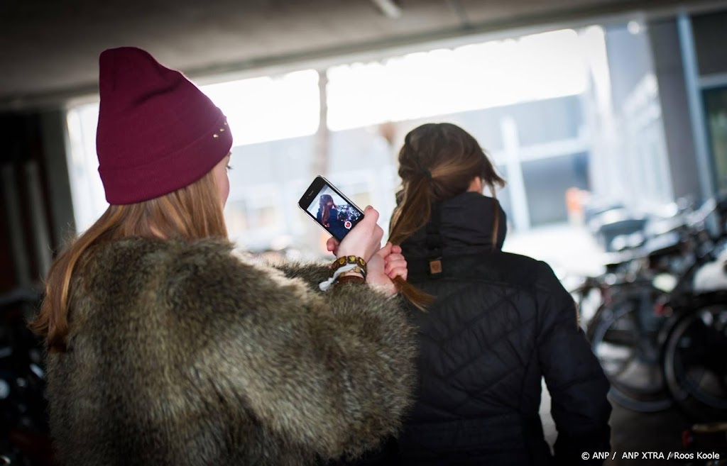 WHO roept op tot aanpak cyberpesten