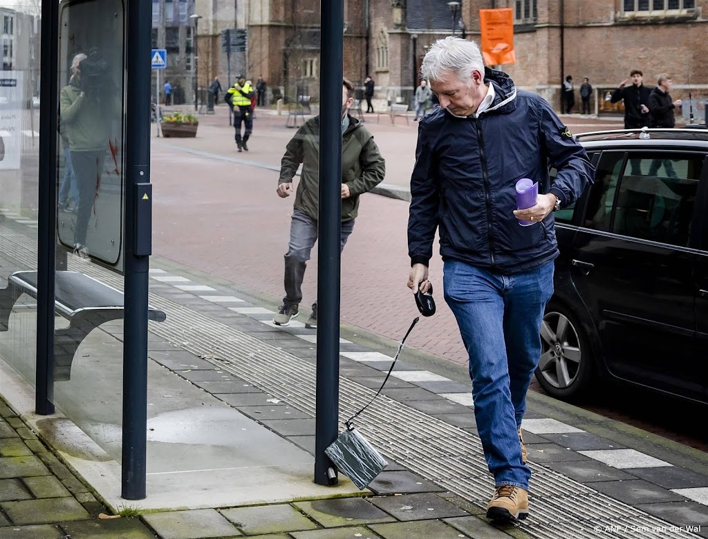 Pegida-voorman Wagensveld opgepakt na op de grond slepen koran