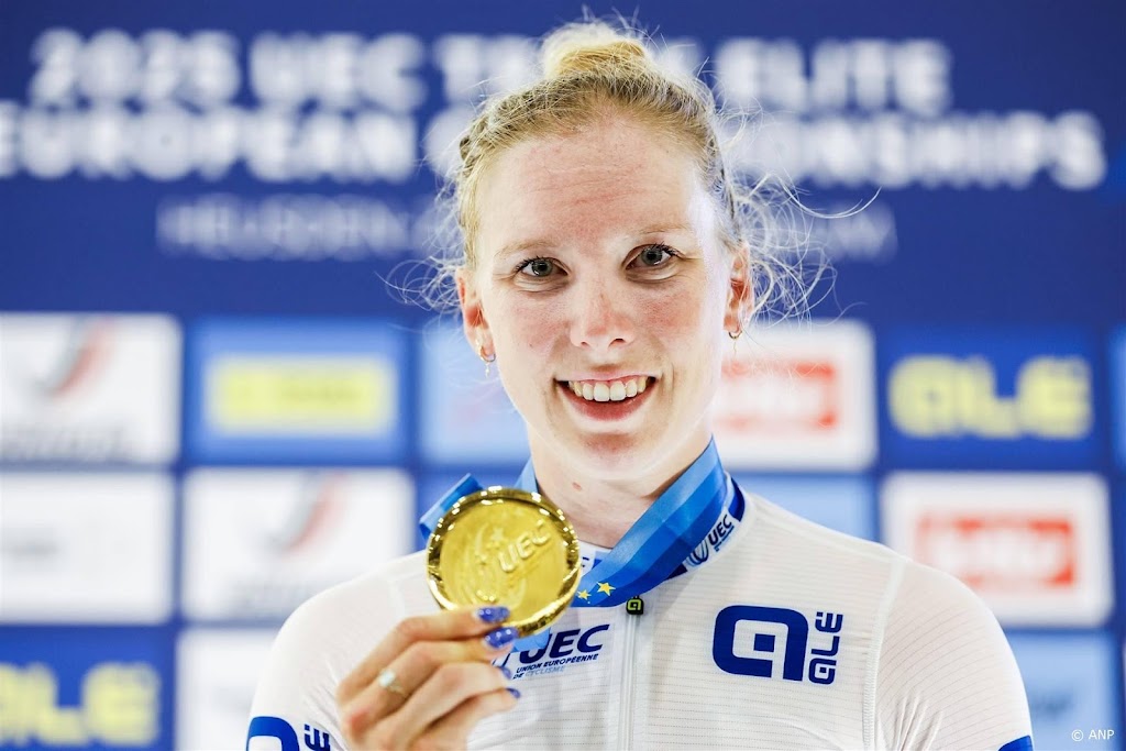 Wielrenster Wiebes wint na sprint Classic Brugge-De Panne  