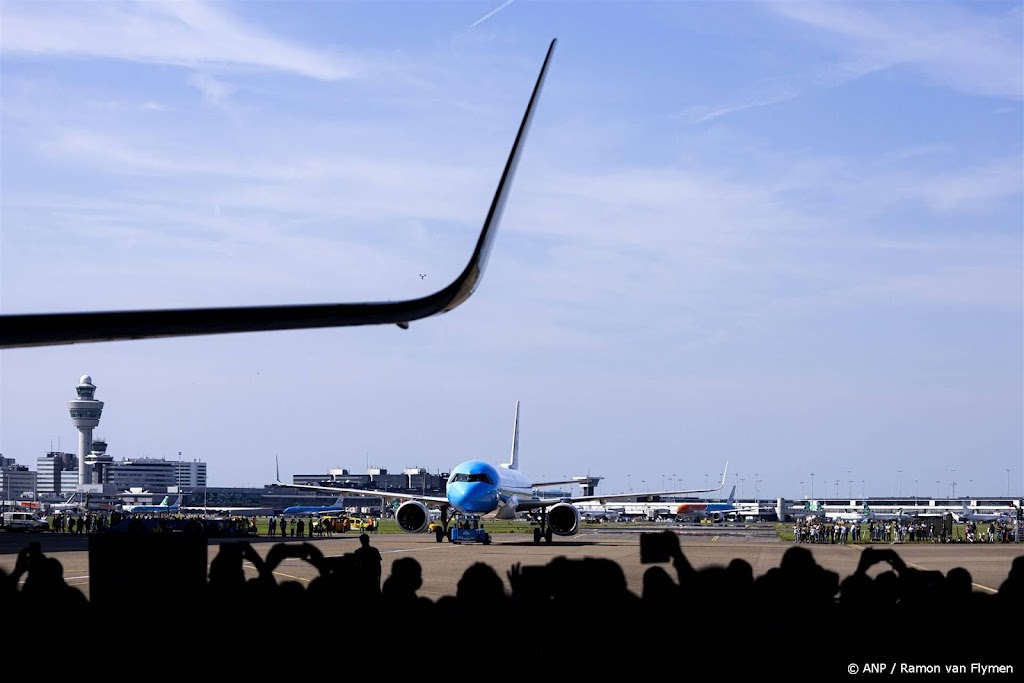 Gemeente: 5000 zonnepanelen bij Schiphol weg om schittering