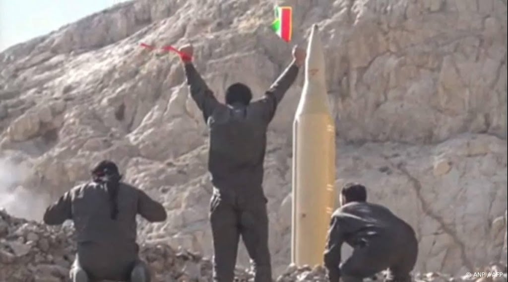 Iran meldt aanvallen op Israël en Golfstaten