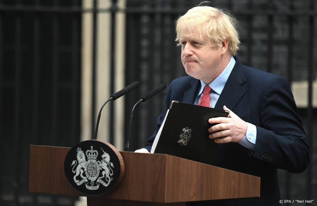 Johnson spreekt land toe: het tij begint te keren