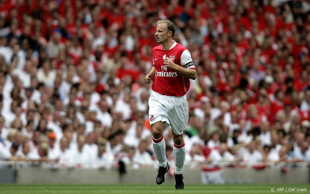 Bergkamp en Van Persie maken kans op plek in Engelse Hall of Fame
