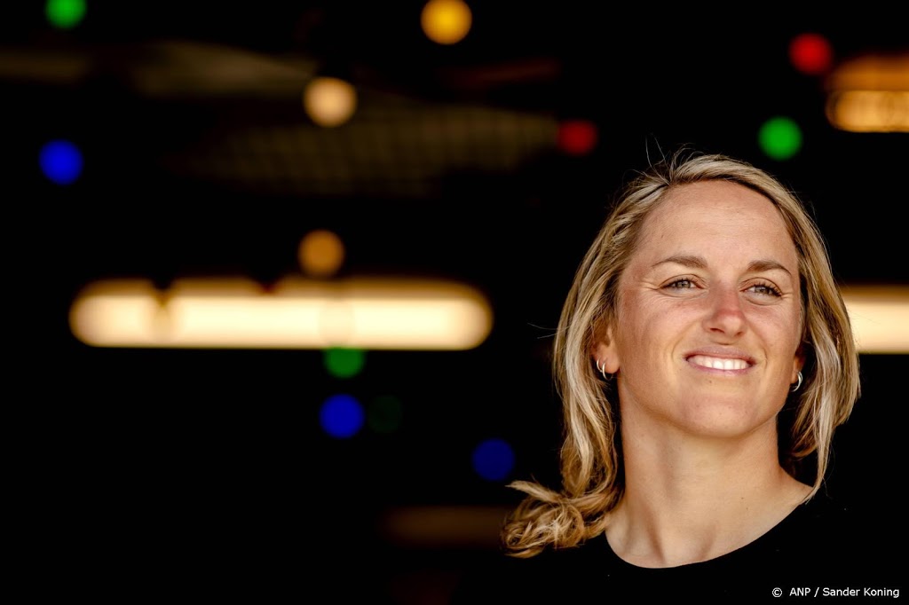 Windsurfster De Geus prolongeert wereldtitel