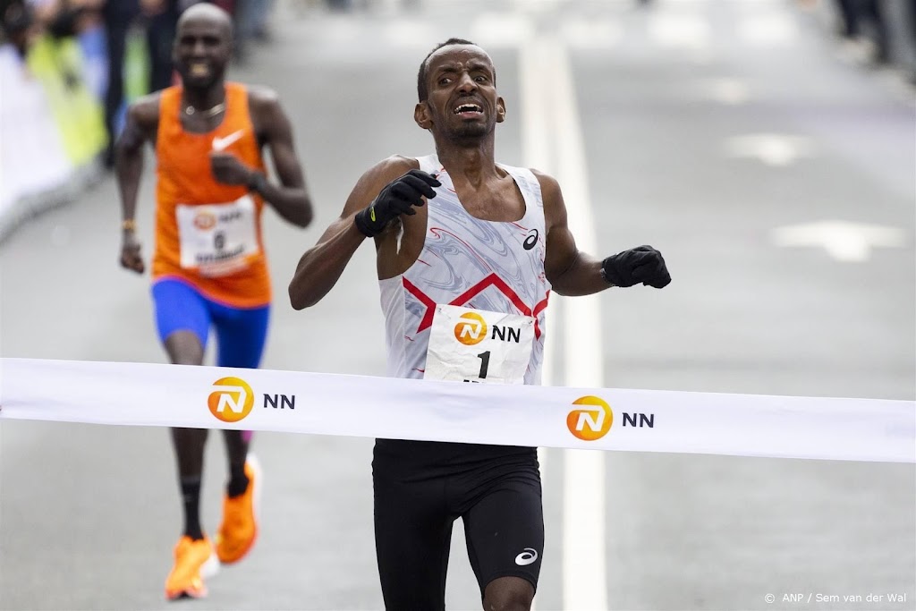 Marathontopper Abdi plant aanval op Europees record 10.000 meter 