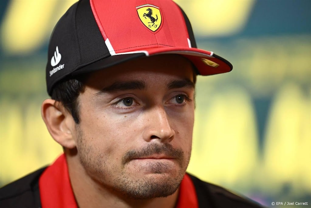Ferrari-rijder Leclerc ontkent gesprekken met Mercedes