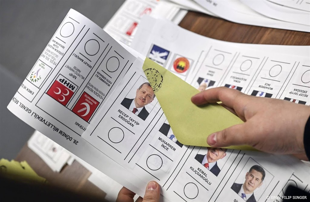Turkse verkiezingen begonnen voor Turken in het buitenland