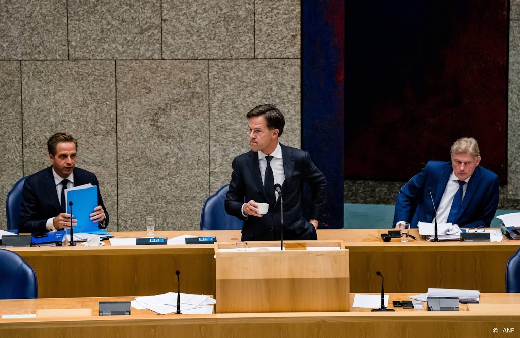 Rutte: stel zomervakantie zo mogelijk uit