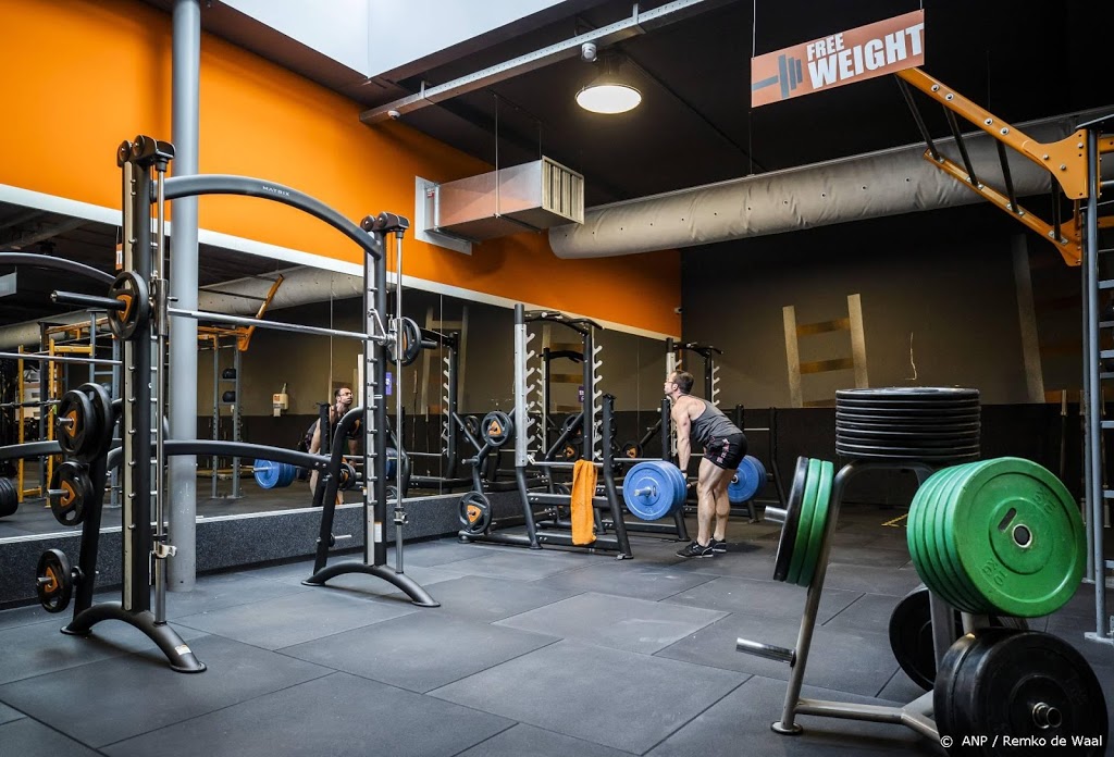 'Onverantwoordelijk om fitnesscentra niet volledig te heropenen'