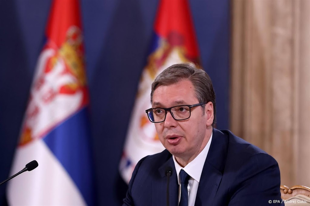 Servische president Vucic stapt op als partijvoorzitter