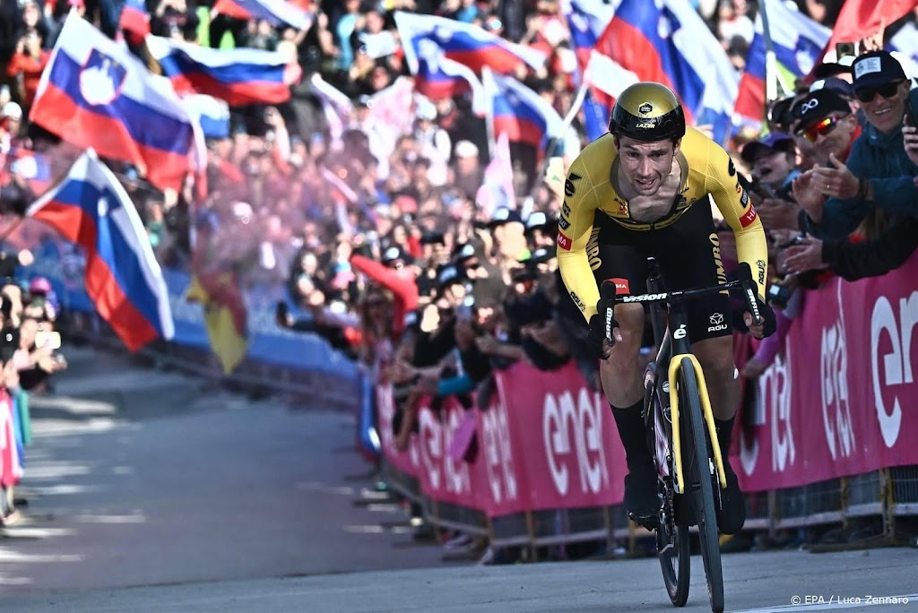 Wielrenner Roglic raakte niet in paniek na kettingincident 