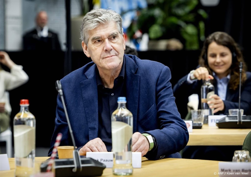 Paauw krijgt meeste stemmen en volgt Spee op als voorzitter KNVB