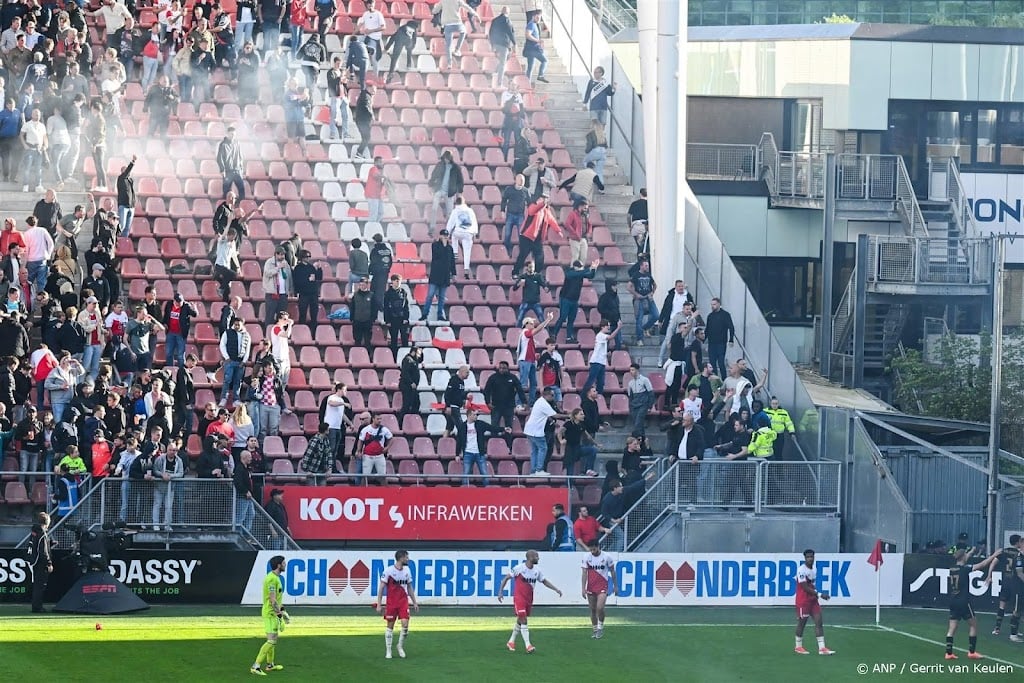 FC Utrecht 'begrijpt en betreurt' thuiswedstrijd zonder publiek