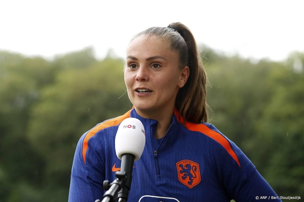 Voetbalster Martens wilde al langer stoppen bij Oranje
