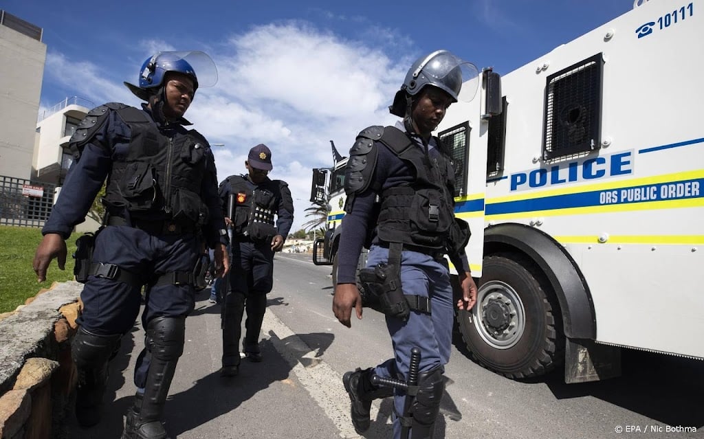 Politie Zuid-Afrika staat voor een raadsel na vondst 21 lichamen