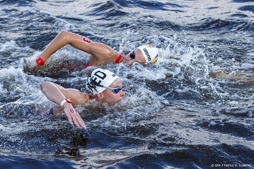 Van Rouwendaal op WK buiten medailles op 5 kilometer open water