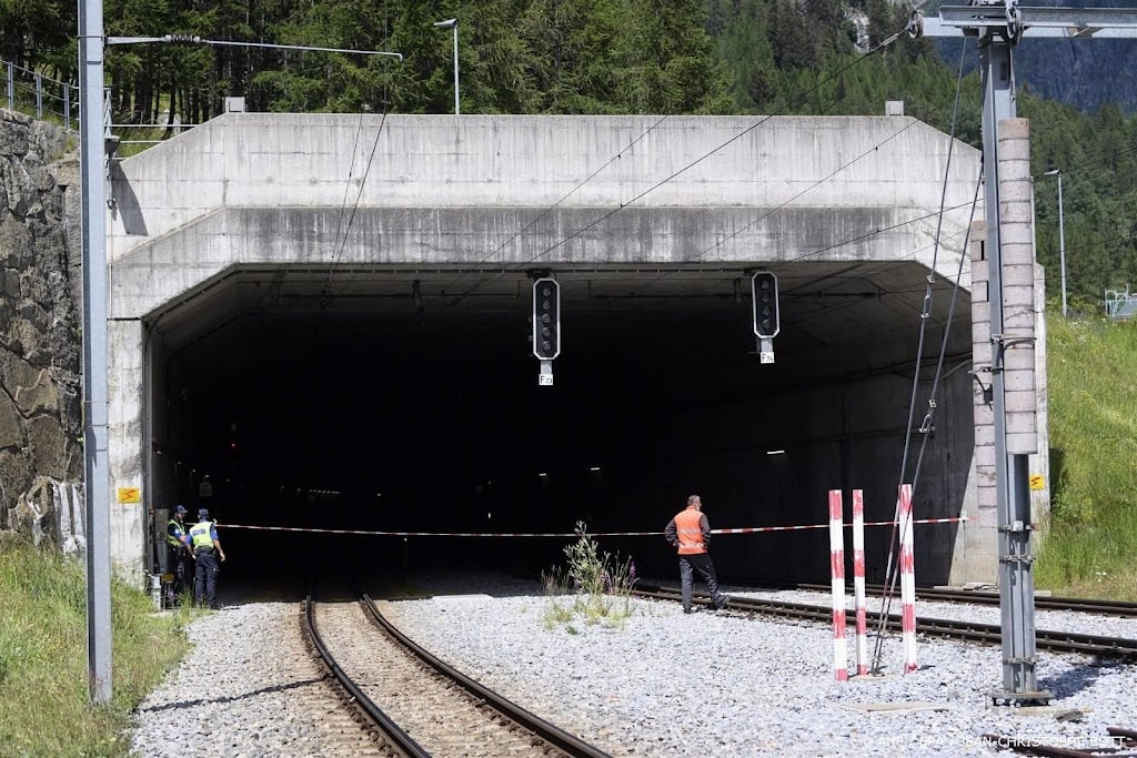 Zwitserse Gotthardtunnel in september weer volledig bruikbaar