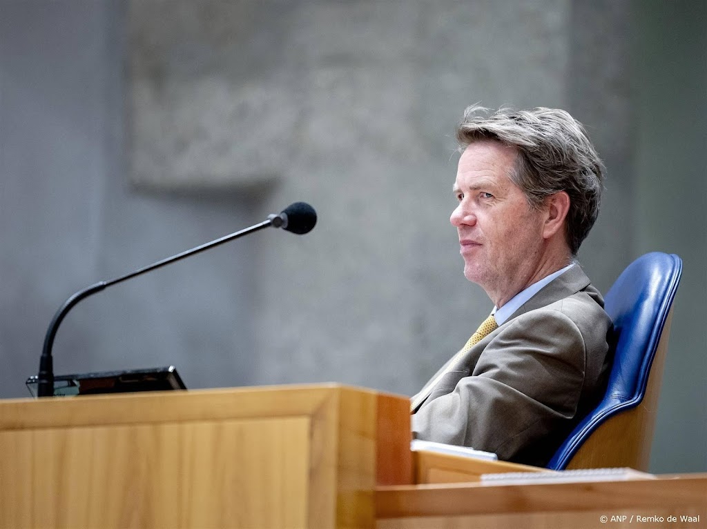 Tweede Kamer betreurt dat Bosma niet bij slavernijherdenking is
