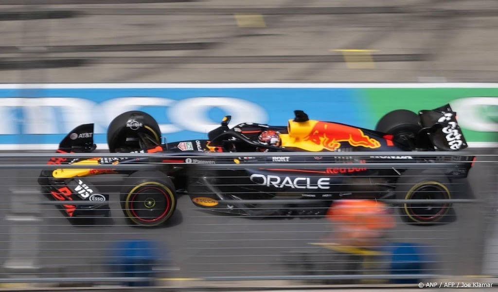 Verstappen rijdt tweede tijd in eerste training GP Oostenrijk