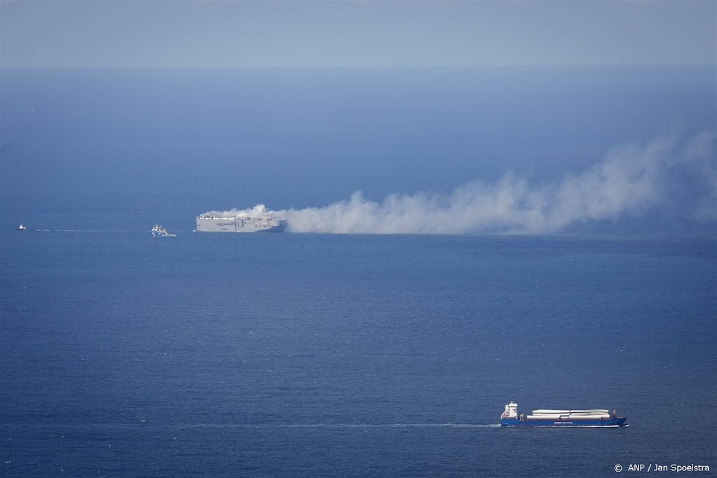 Situatie onveranderd op vrachtschip bij Ameland 