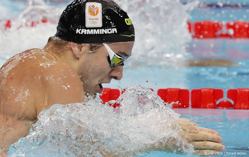 Kamminga en Corbeau overtuigend naar halve finales 100 school