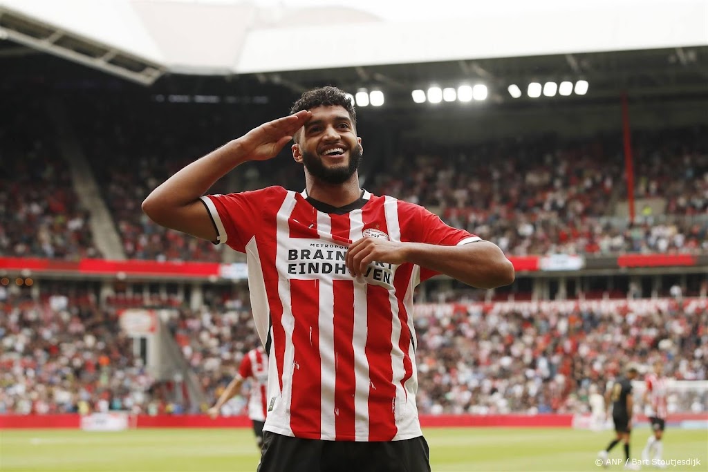 PSV in oefenduel te sterk voor Valencia