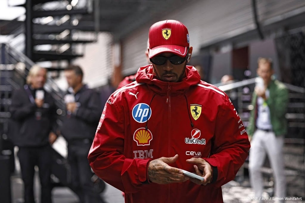 Schuldbewuste Hamilton start vanuit pitstraat in GP België
