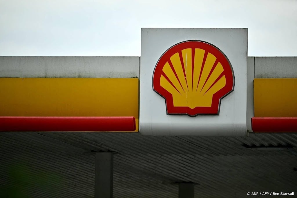 AEX opent licht hoger, Shell bij dalers door lagere olieprijzen