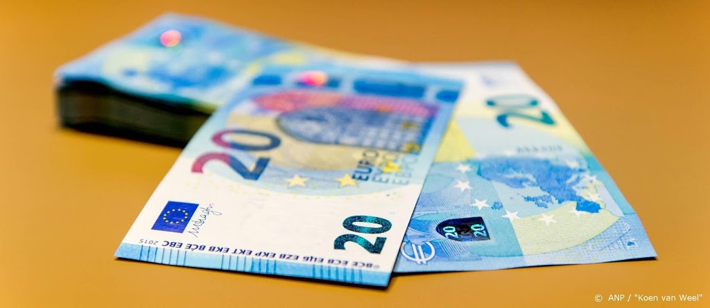 'Lastenverlichting voor iedereen en bonus voor zorgpersoneel'