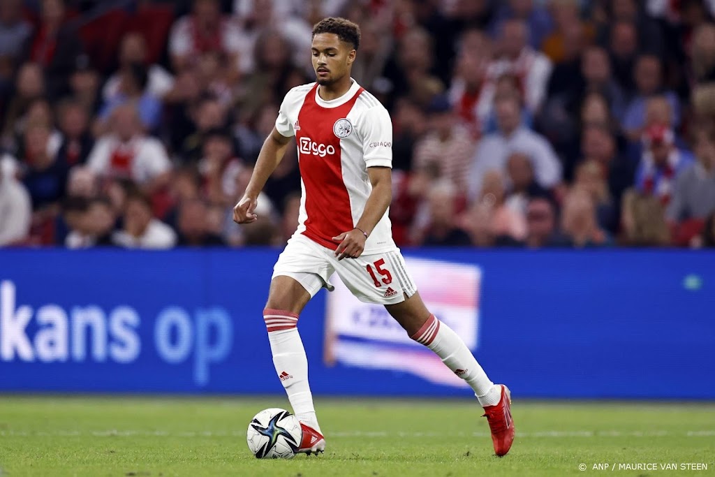 Malacia, Rensch, Dumfries en Bergwijn in selectie Oranje