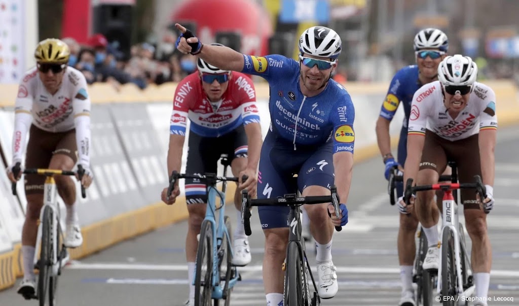 Sénéchal pakt ritzege in Vuelta, Jakobsen ontbreekt in sprint