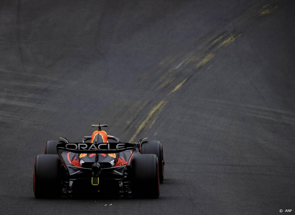 Verstappen snelst in kwalificatie GP België, maar pole voor Sainz