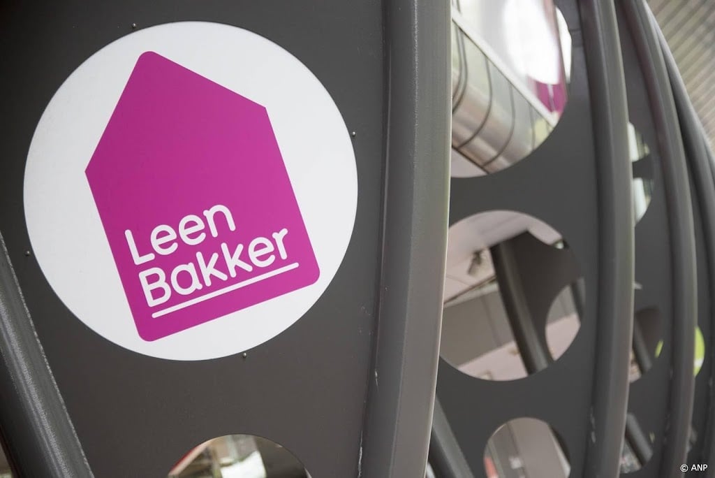 Leen Bakker zet tientallen winkels in België te koop na verliezen