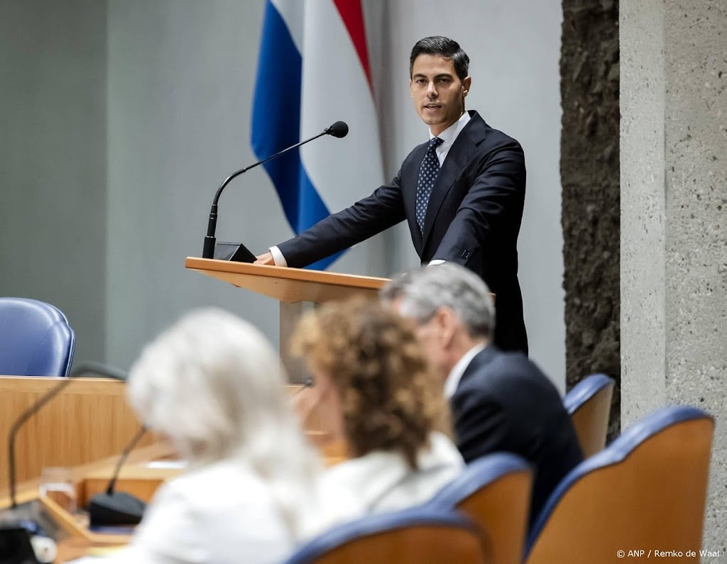 Jetten pleit voor beleidsarm kabinet en terughoudende Kamer