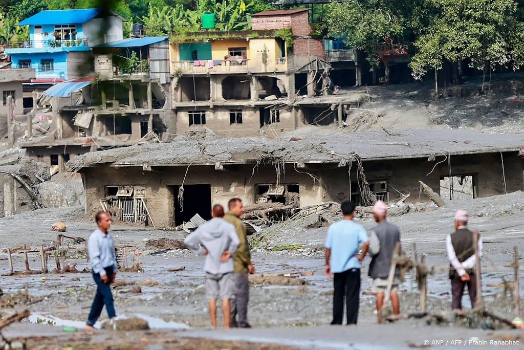 Nepal meldt vermissing van 2 Nederlanders na overstromingen