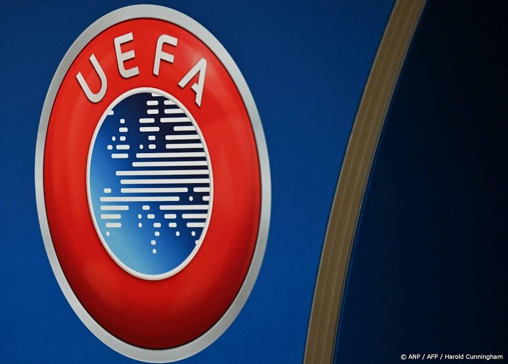 UEFA schort dreigement van boycot competities FIFA op