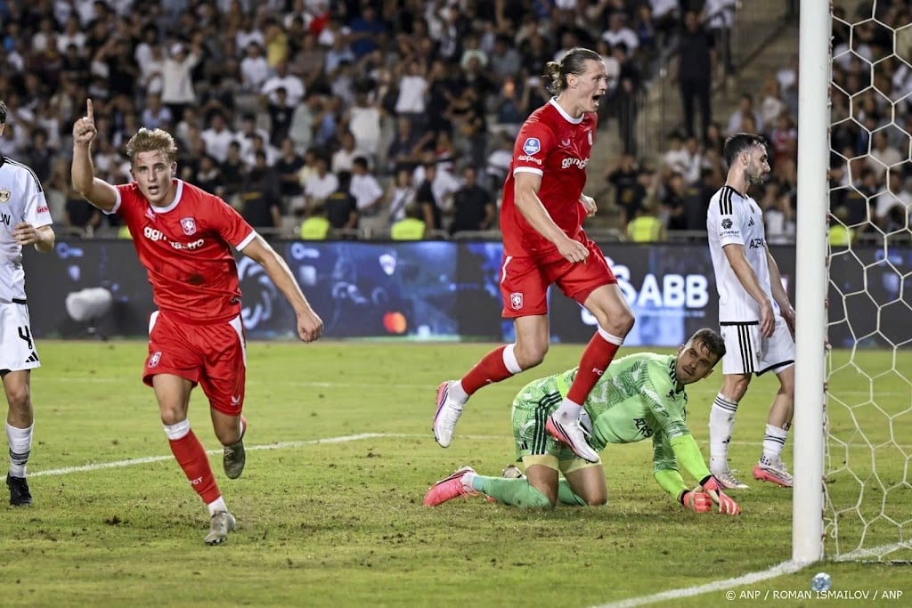 FC Twente na verlenging naar hoofdtoernooi Conference League