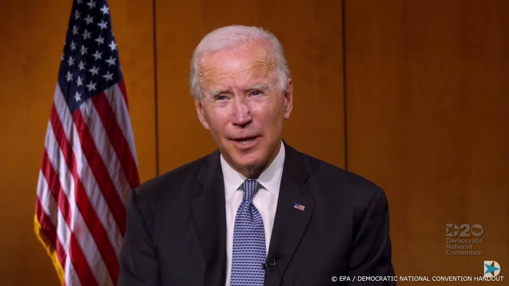 Biden roept Senaat op om rechter pas na verkiezingen te benoemen