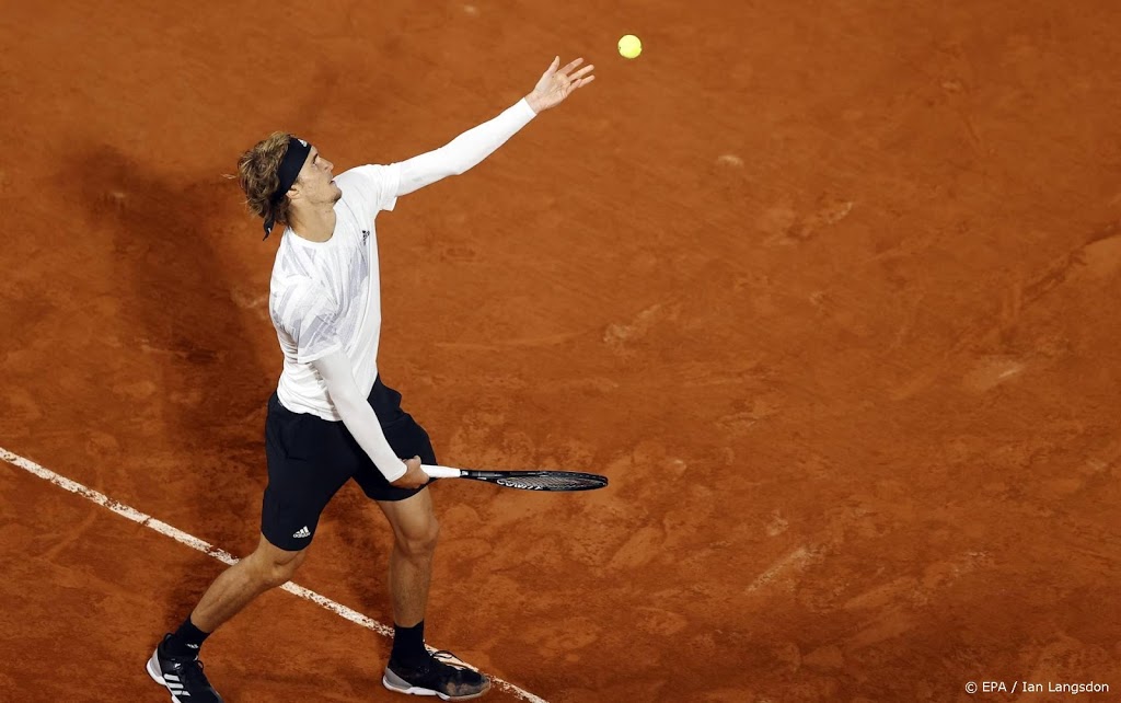 Tennisser Zverev laat zich niet verrassen in Parijs